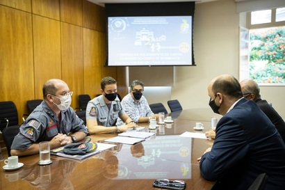 Reunião de protocolo ( Foto: PMESP)